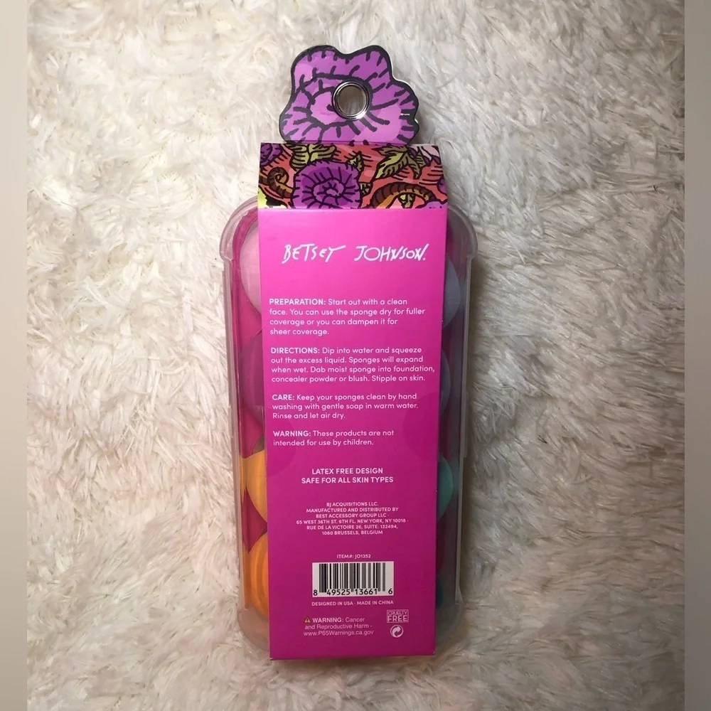 💋💄Betsey Johnson Beauty Sponges - 8 Pack 💄💋 NWT